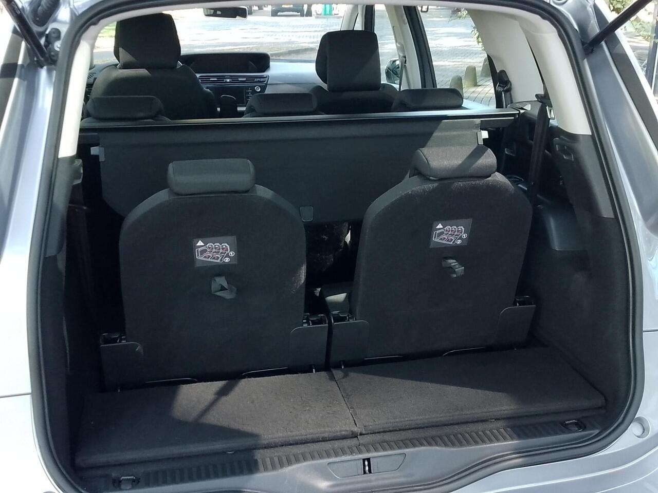 Citroen GRAND C4 PICASSO SpaceTourer 1.2 PureTech Business 7 persoons AUTOMAAT | Cruise Control | | Navi | ECC | PDC + Camera