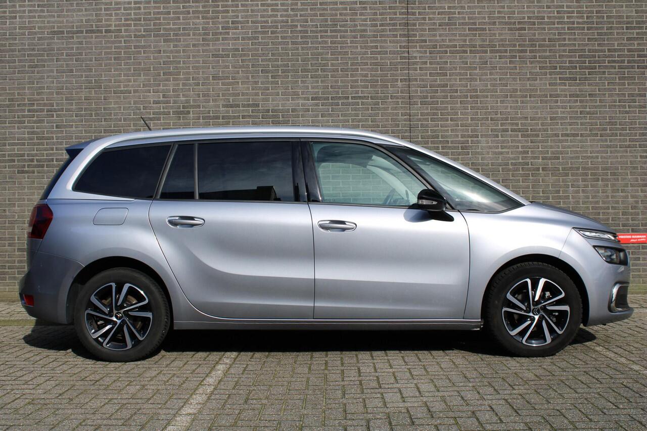 Citroen GRAND C4 PICASSO Spacetourer 1.2 PureTech Shine Automaat 7 zits Cruise/Climate control, Navigatie, Apple Carplay/Android auto, Audio/DAB, Keyless entry/Start