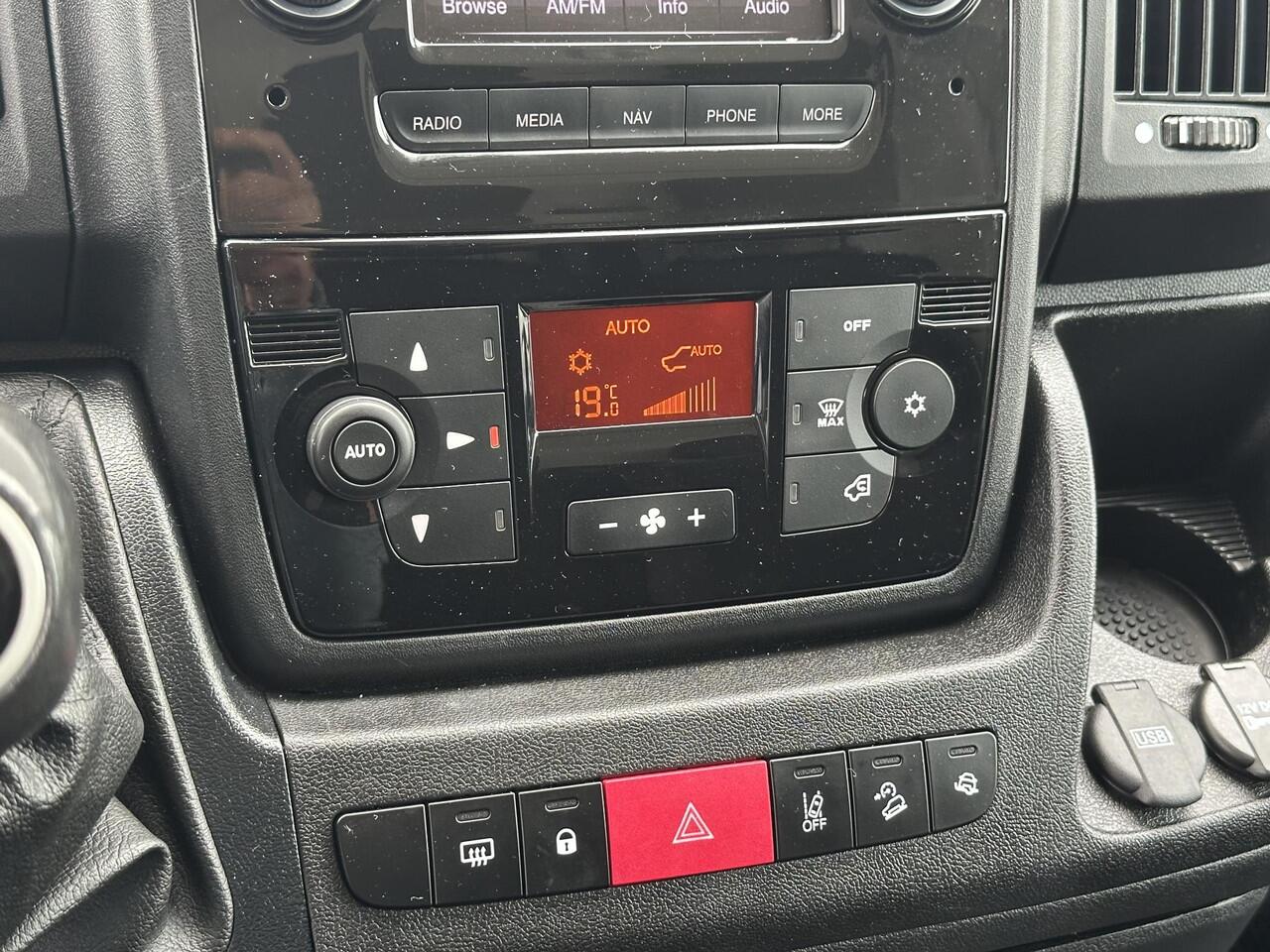 Citroen JUMPER 35 2.2 BlueHDi 120 L2H2 2x schuifdeur