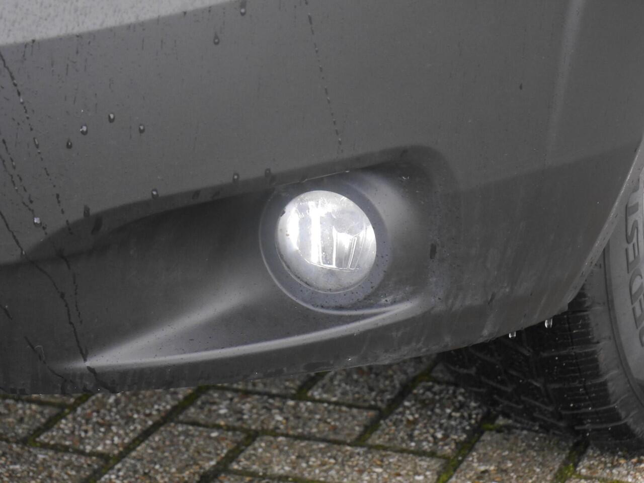 Citroen JUMPER 33 2.2 BlueHDi 165 L2H1 Club 165 Pk | Navigatie | Trekhaak | Camera Achter | Cruise Control | Airco | 2-Zits | Inhaalsensor