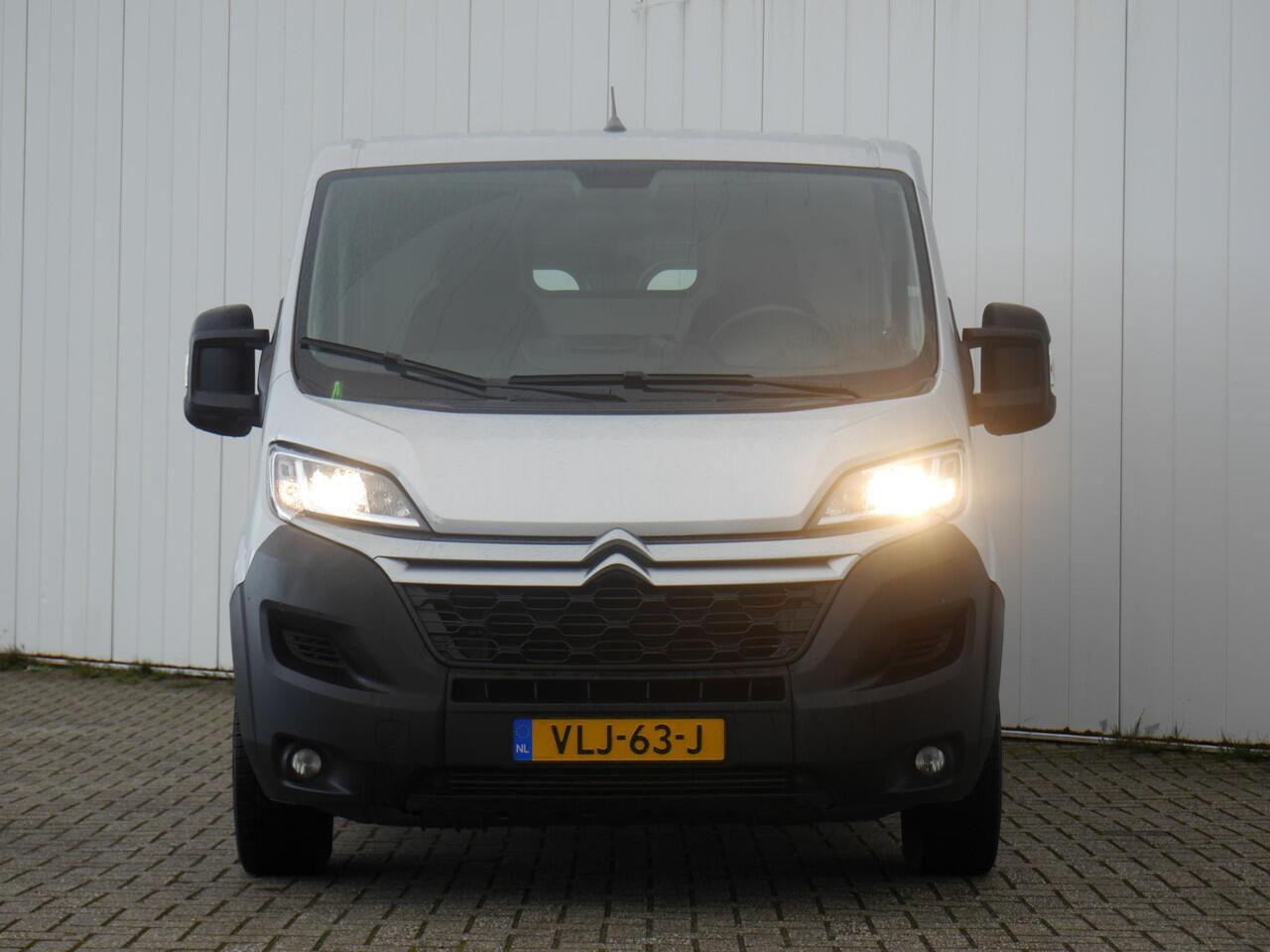 Citroen JUMPER 33 2.2 BlueHDi 165 L2H1 Club 165 Pk | Navigatie | Trekhaak | Camera Achter | Cruise Control | Airco | 2-Zits | Inhaalsensor