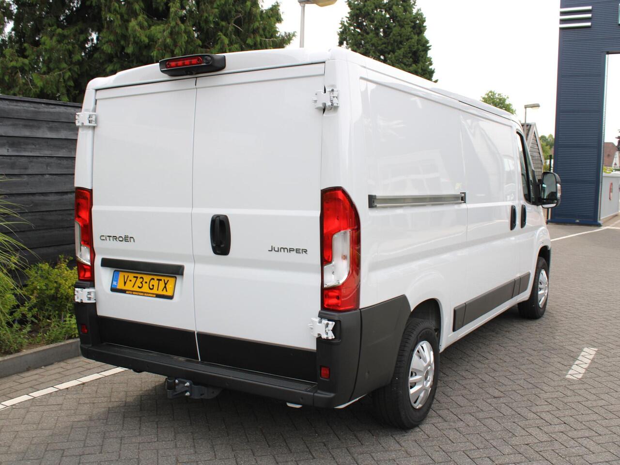 Citroen JUMPER 2.2 BlueHDi 120PK S&S L2H1 3.0t Trekhaak, Navigatie, Achteruitrijcamera, Cruise Control, Airco, Dodehoek Detectie