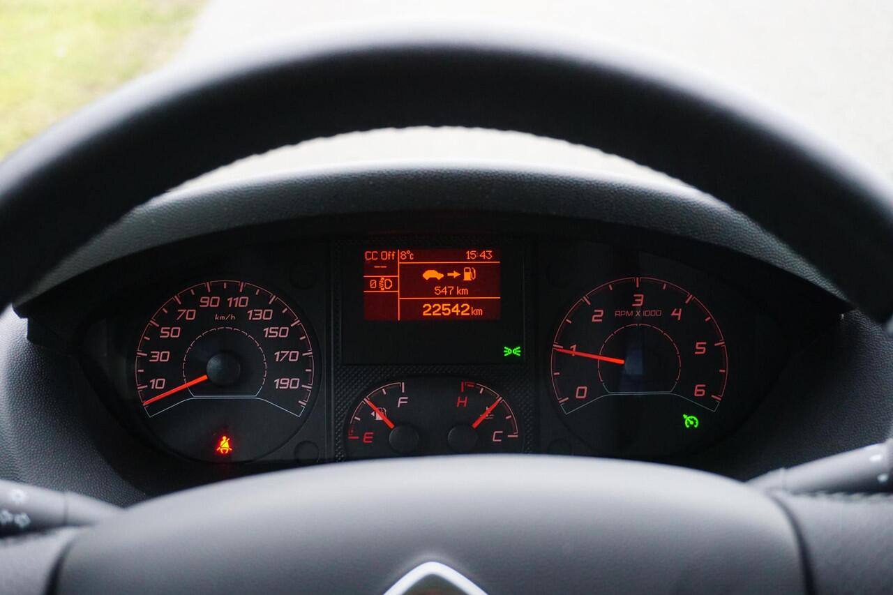 Citroen JUMPER 2.2 BlueHDi 165 L4H2 Zwaar 3.5t 1e eigenaar |Topstaat |165 pk |Camera |Cruise |Navi |Climate control |2e airbag |Carplay |Bluetooth |Betimmering |Lederen stuurwiel |3500 KG