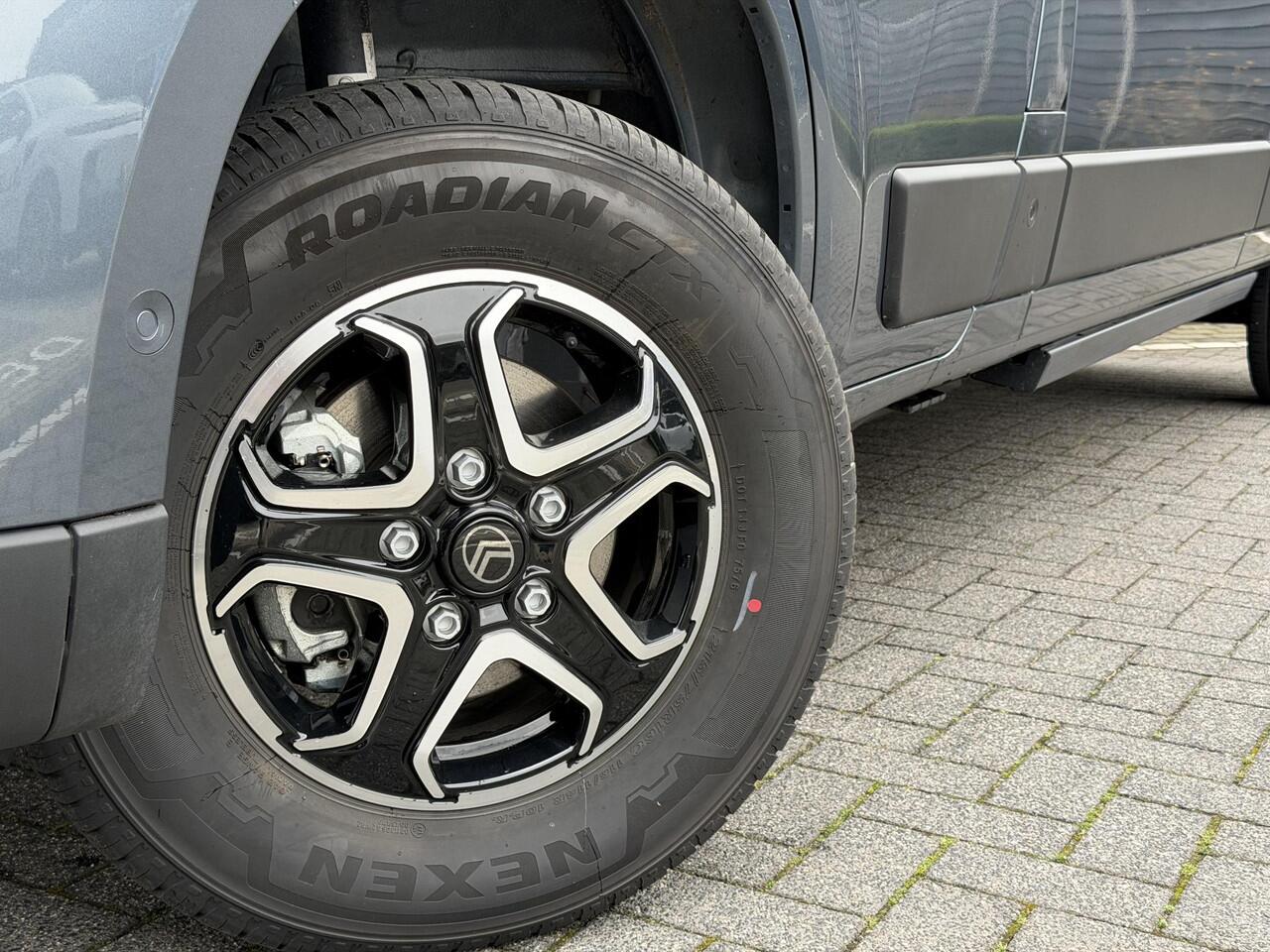 Citroen JUMPER ë-Jumper 110 kWh 279PK Automaat 3.5t L3H2 Zwaar Rondomzichtcamera, Navigatie, Keyless, Parkeersensoren, Apple Carplay, Android Auto