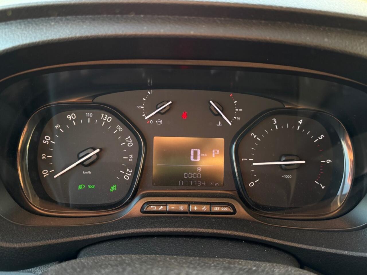 Citroen JUMPY 2.0 BlueHDI 180 pk L2