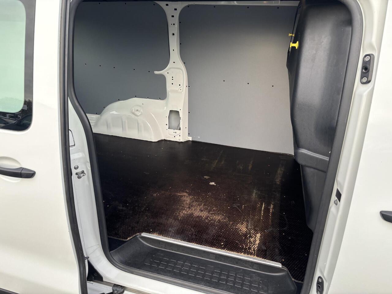 Citroen JUMPY 2.0 BlueHDI 120 XL*A/C*CRUISE*BLUETOOTH*2500KG TRG