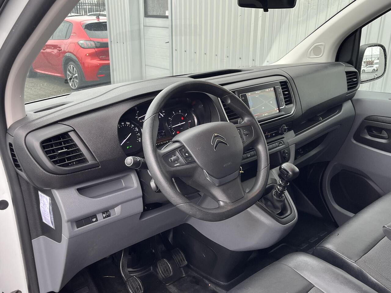 Citroen JUMPY 1.5 BlueHDI 120*CARPLAY*NAVI*CRUISE*A/C*3PERS*