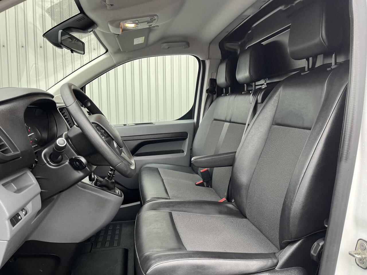 Citroen JUMPY 1.5 BlueHDI 120*CARPLAY*NAVI*CRUISE*A/C*3PERS*