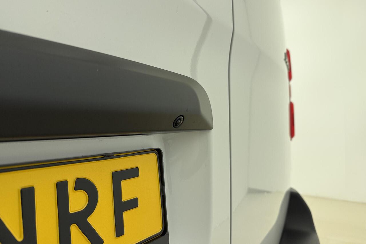 Citroen JUMPY 1.5 BlueHDI 120 S&S L2 | Demo | Navigatie | Camera achter | 3 zitplaatsen | Parkeersensoren achter | Cruise control