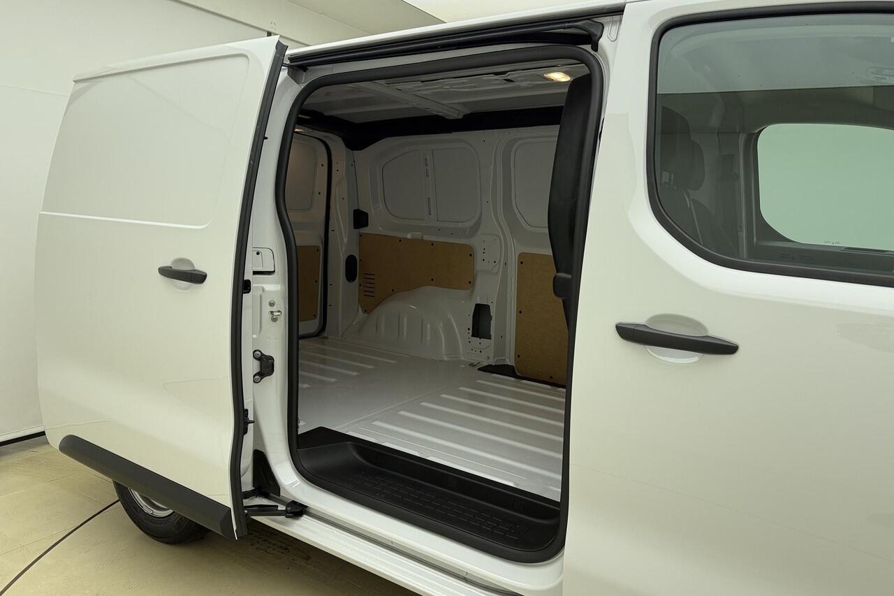 Citroen JUMPY 1.5 BlueHDI 120 S&S L2 | Demo | Navigatie | Camera achter | 3 zitplaatsen | Parkeersensoren achter | Cruise control