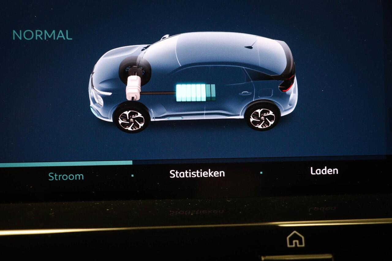 Citroen ë-C4 Shine 50 kWh SOH 94% | HEAD UP | STUURVERWARMING | DAB | APPLE | CAMERA
