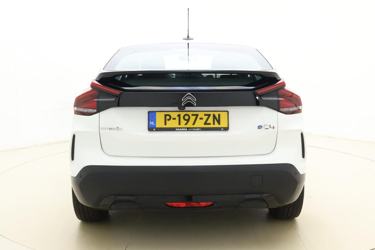 Citroen ë-C4 Feel 50 kWh | Climate control | Camera | Navigatie via Carplay | Parkeersensoren | DAB Radio | Cruise control