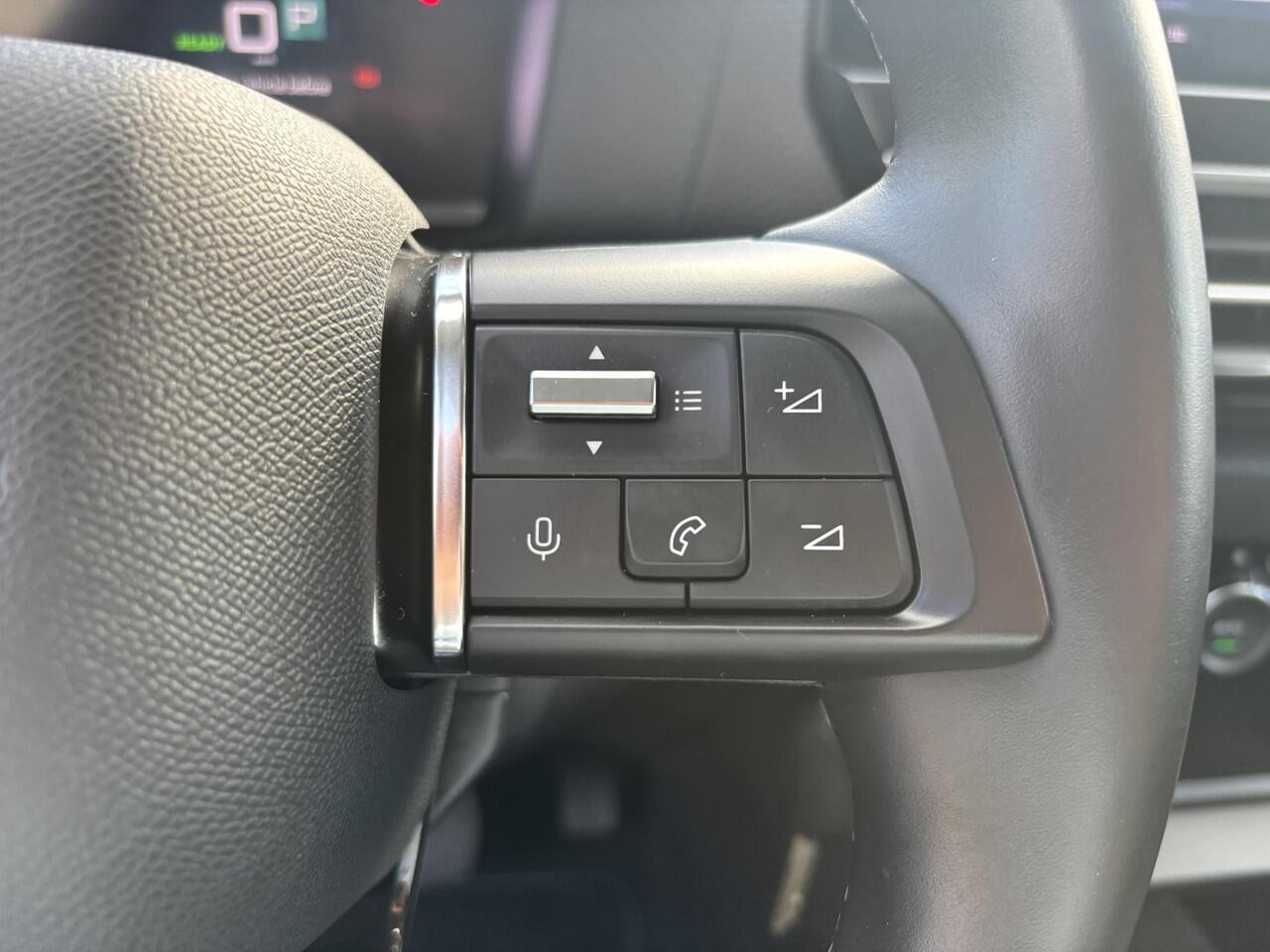 Citroen ë-C4 Feel Pack 50 kWh / ALL-IN RIJKLAARPRIJS /Adaptieve cruise controle/Stuurverwarming/Navi/Camera