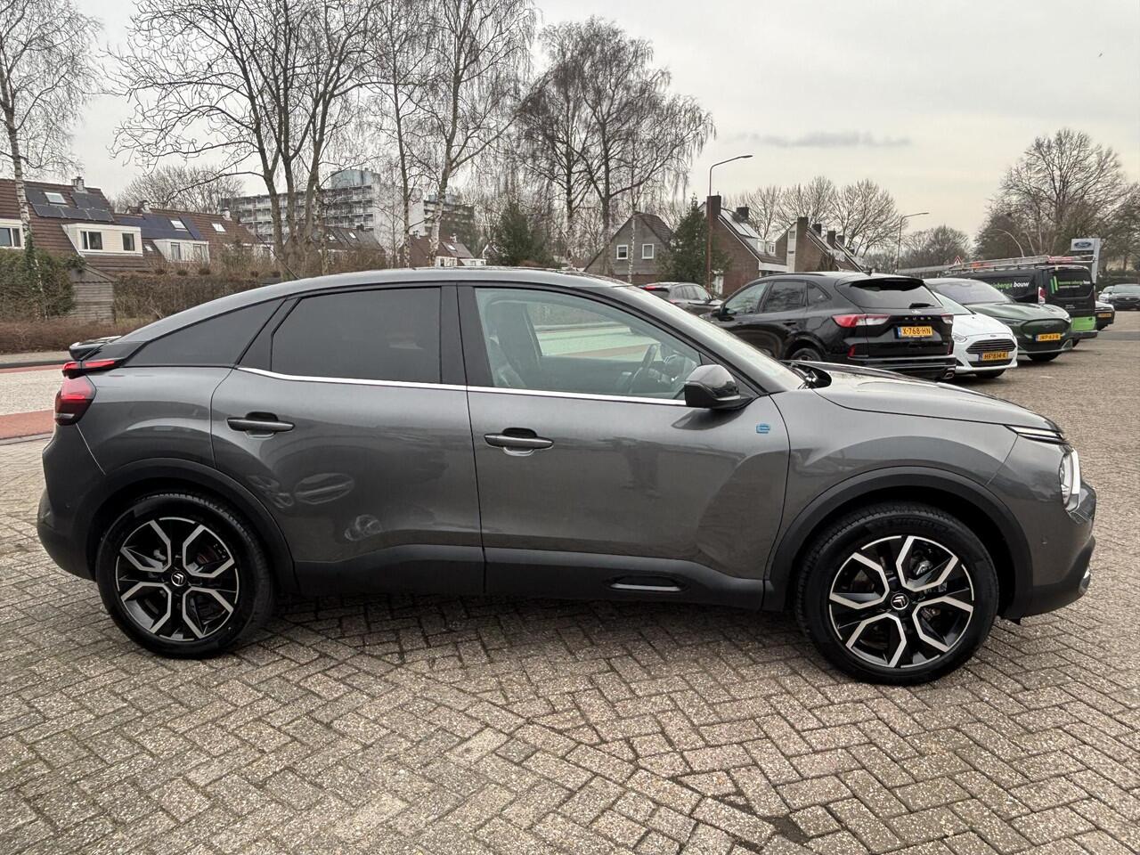 Citroen ë-C4 Shine 50 kWh 136pk Adaptieve Cruise | Head up Display | Open dak | Navigatie | Climate control | Achteruitrijcamera