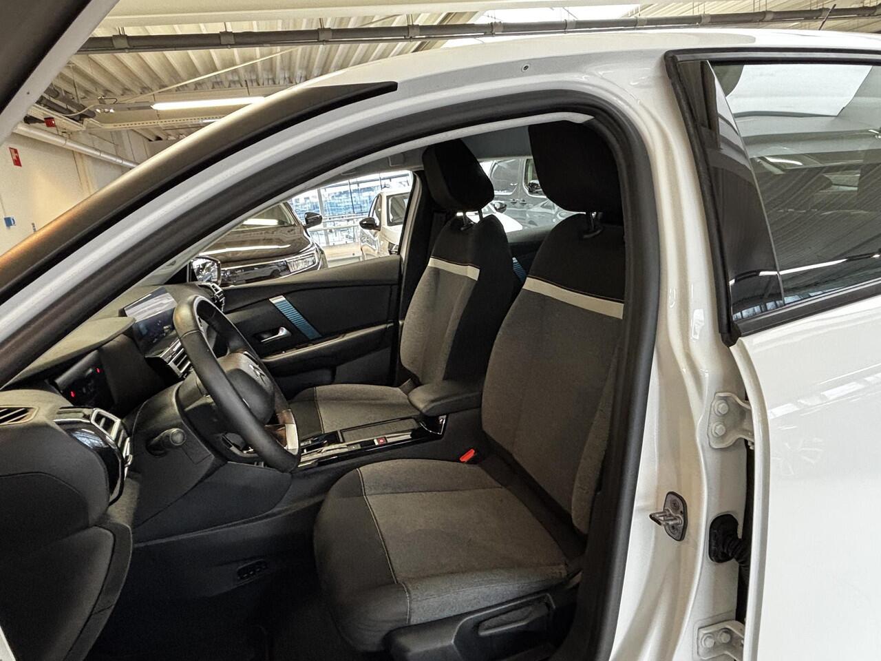 Citroen ë-C4 Feel 50 kWh SOH 94,9% | Navigatie | Achteruitrijcamra | Android auto / Apple carplay |