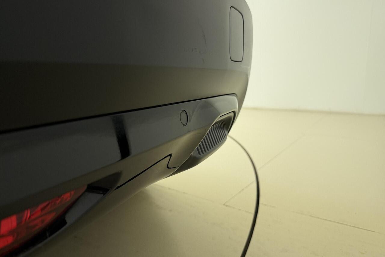 Citroen ë-C4 Shine 50 kWh SOH 91,44% | Panoramisch schuif/kanteldak | Navigatie | Lederen bekleding | Stoelverwarming | Camera | Keyless | Climate control | Verwarmd voorruit