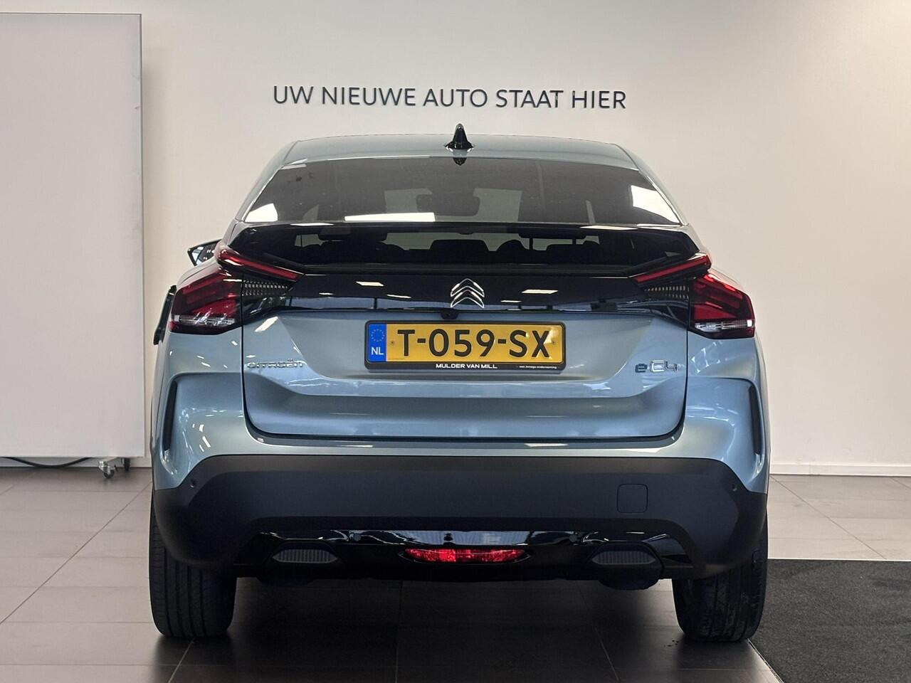 Citroen ë-C4 Shine EV 50kWh 136pk AUTOMAAT | UNIEKE KM-STAND! | LEDER | ADAPTIVE CRUISE | NAVI | STOEL+STUURVERW. | APPLE CARPLAY / ANDROID AUTO | CAMERA | CLIMA | DAB+