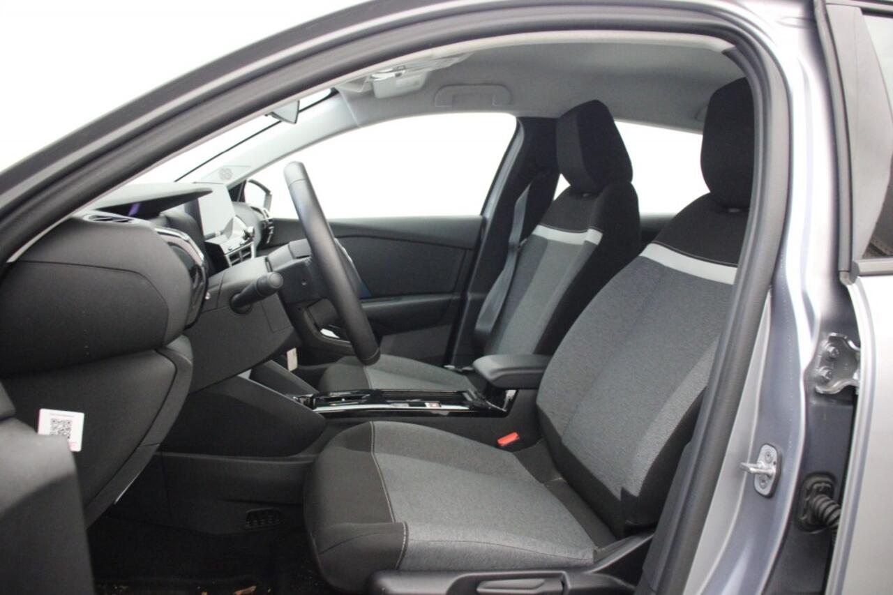 Citroen ë-C4 Feel X 50 kWh - Carplay, Navi, Cruise, SOH 98,3%