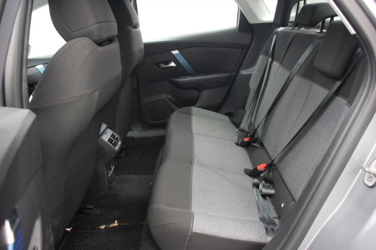 Citroen ë-C4 Feel X 50 kWh - Carplay, Navi, Cruise, SOH 98,3%