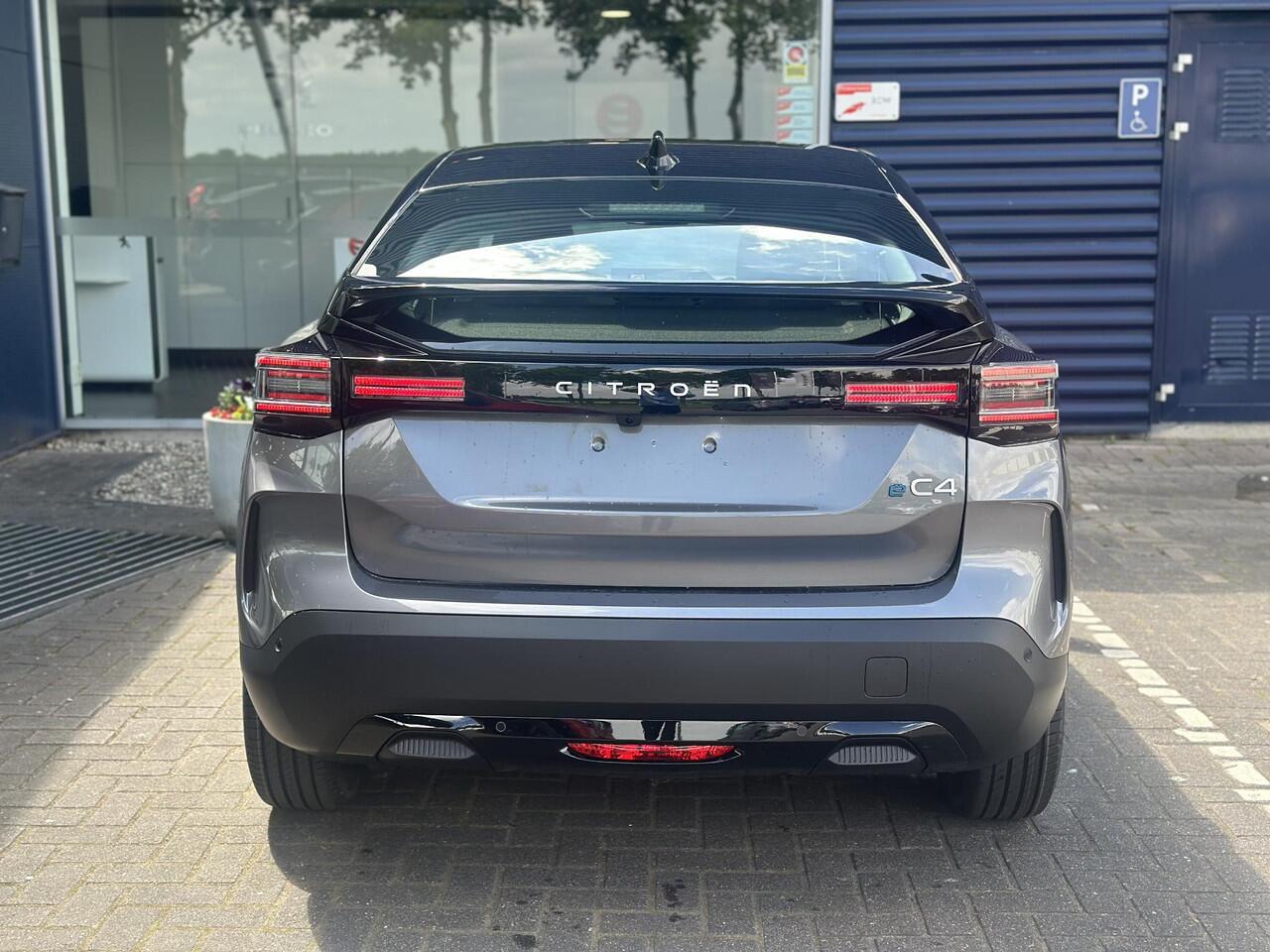 Citroen ë-C4 Business 54 kWh | Stoel-/Voorruitverwarming | Apple Carplay/Android Auto | Adaptive Cruise Control | Full LED | Keyless Entry/Start |