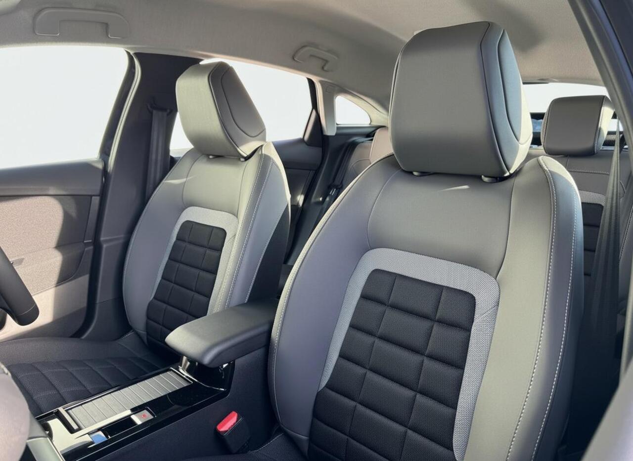 Citroen ë-C4 Business 156pk Extended range 54 kWh | 8 jaar garantie | Prijs is rijklaar