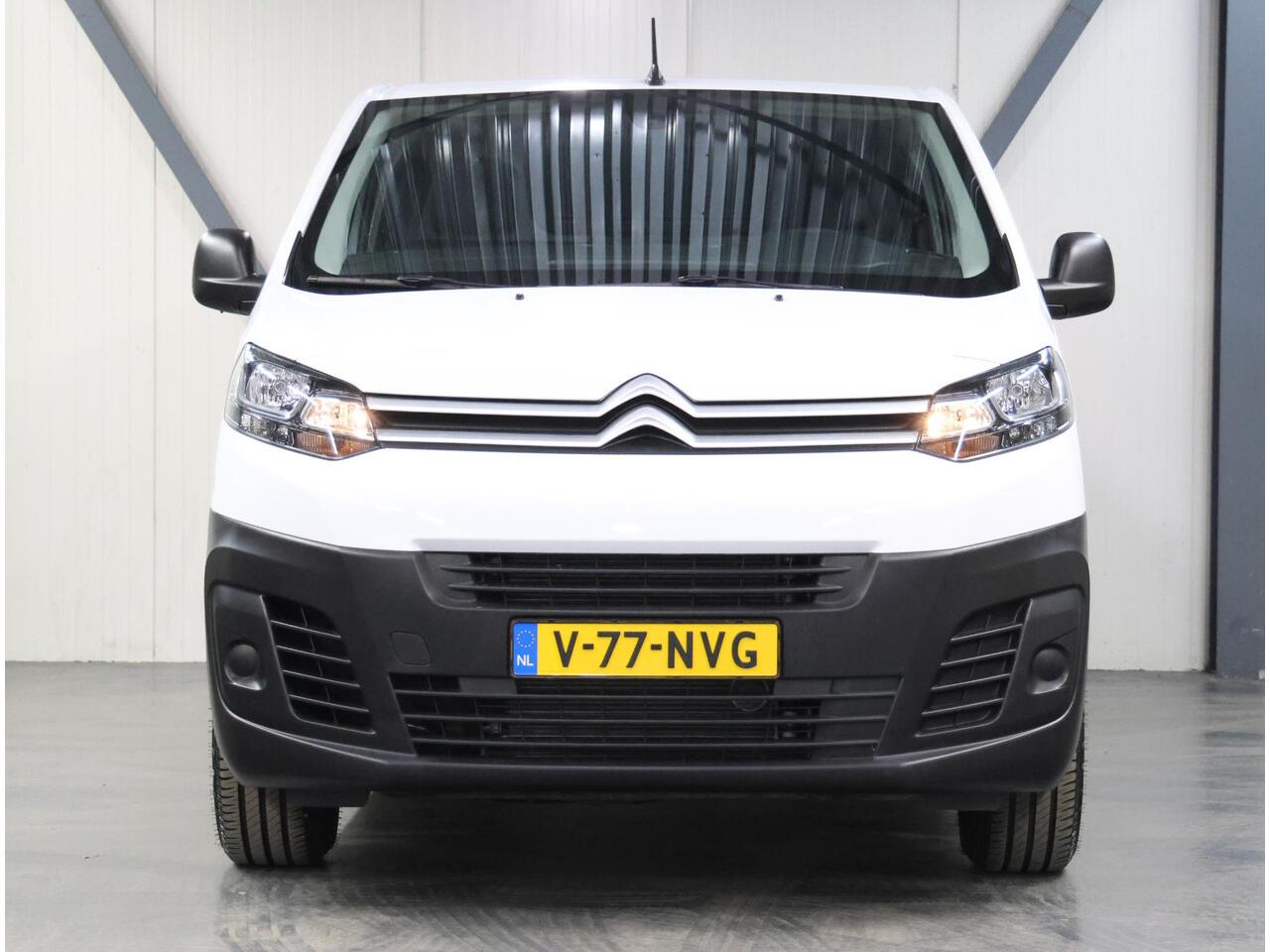 Citroen ë-Jumpy Club M L2 136PK 75 kWh | NIEUW! | 3-Fase | AppleCarPlay/AndroidAuto | Airco | Armsteun | 3 Zits | Cruise Control | Parkeersensoren |