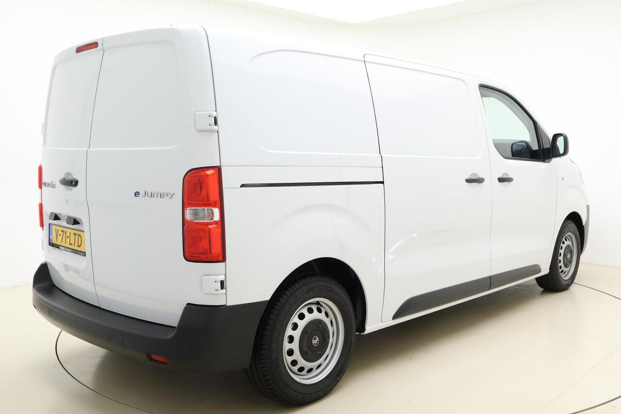 Citroen ë-Jumpy L2 136 75 kWh | Airconditioning | Cruise Control | Schuifdeur rechts | Geïsoleerde scheidingswand | Parkeersensoren