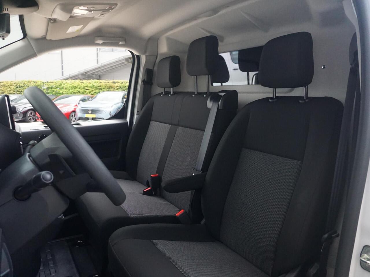 Citroen ë-Jumpy L3 75 kWh | 8 jaar garantie | Navi incl. Apple Carplay | camera | parkeersensoren voor & achter | dodehoekwaarschuwing | rijklaarprijs