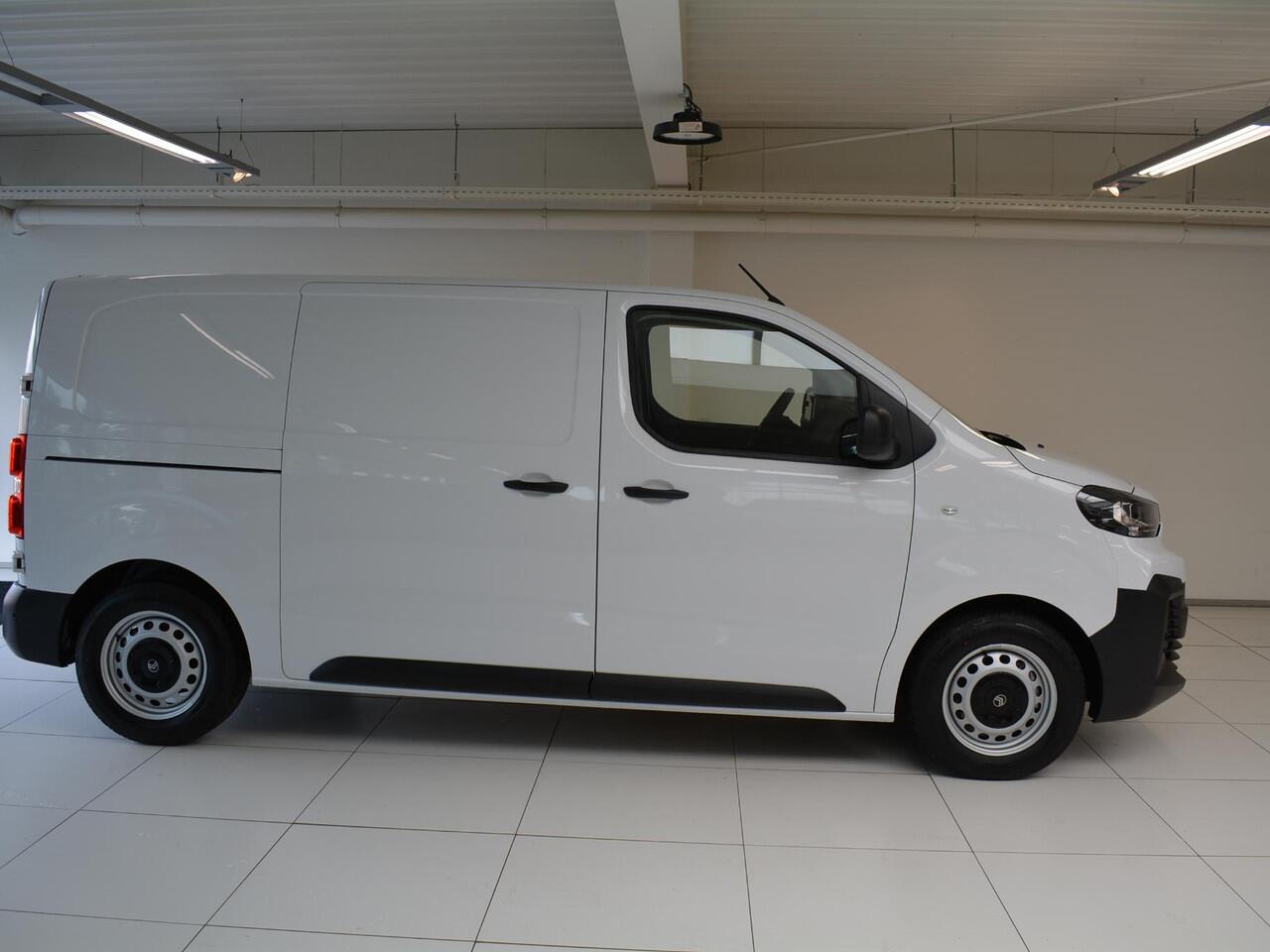 Citroen ë-Jumpy L2 75 kWh | tot 8 jaar garantie | Camera | Navigatie incl. Apple Carplay | Dodehoek detectie | Parkeersensoren voor & achter