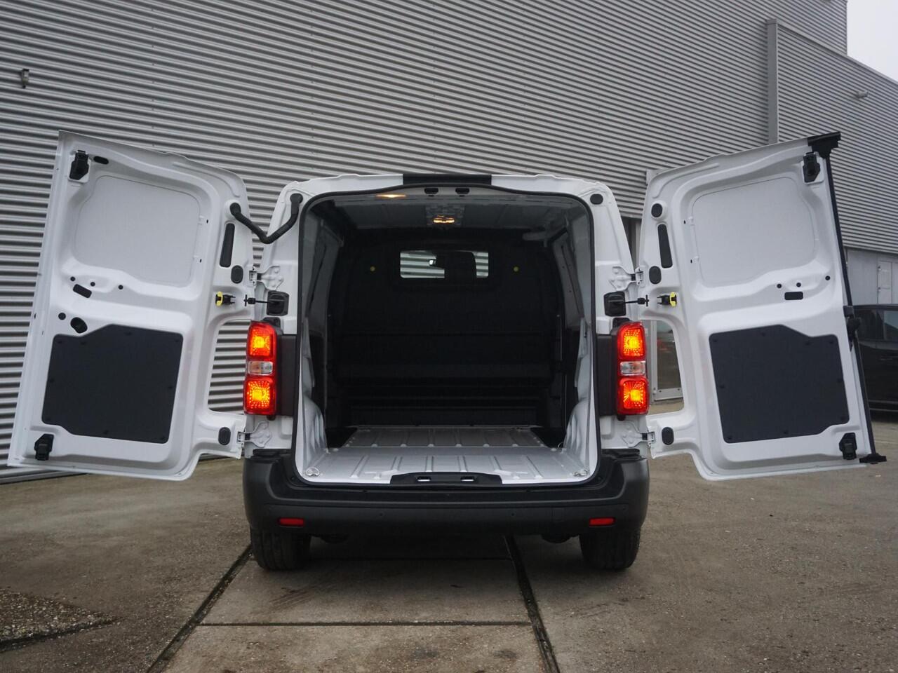 Citroen ë-Jumpy L2 50 kWh | Techno NAV Pakket incl. Apple Carplay | camera | Comfort tussenschot | rijklaarprijs