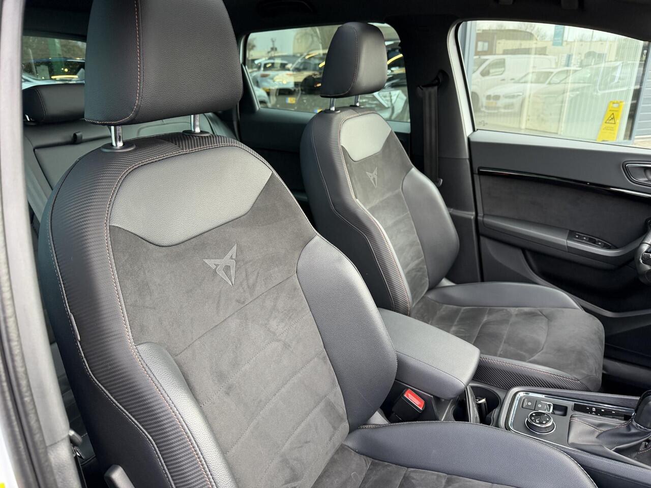 Cupra Ateca 2.0 TSI 4DRIVE AUTOMAAT | PANORAMA DAK | 360 CAMERA | LED LAMPEN | ADAPTIEVE CRUISE | DODEHOEK DETECTIE | HUD DISPLAY | MASSAGE STOELEN | VERWARMDE STOELEN | NAVIGATIE |