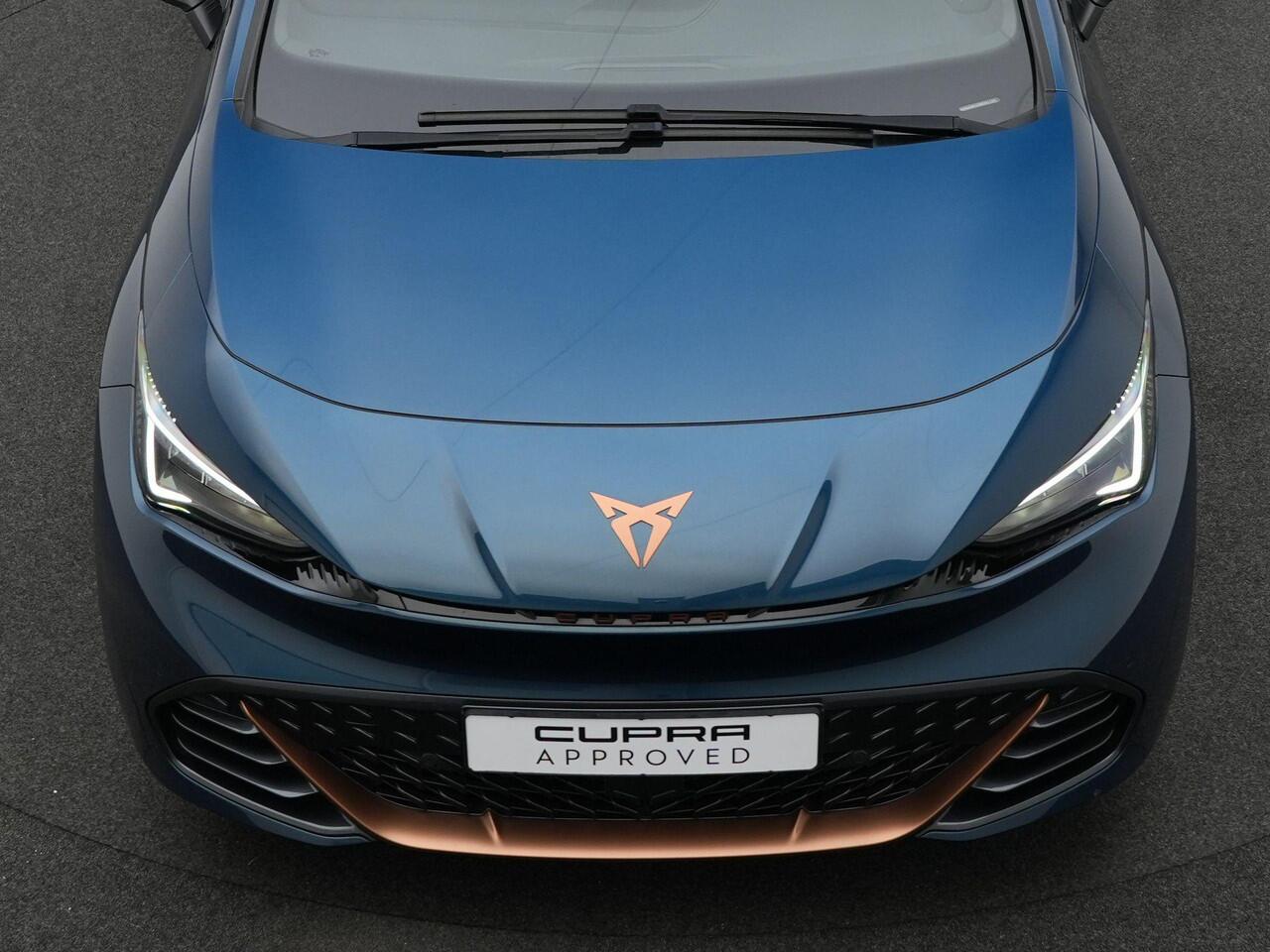 Cupra Born Business One 62 kWh 204 pk | Stuur-/stoelverwarming | Achteruitrijcamera | Navigatie | Adaptive Cruise