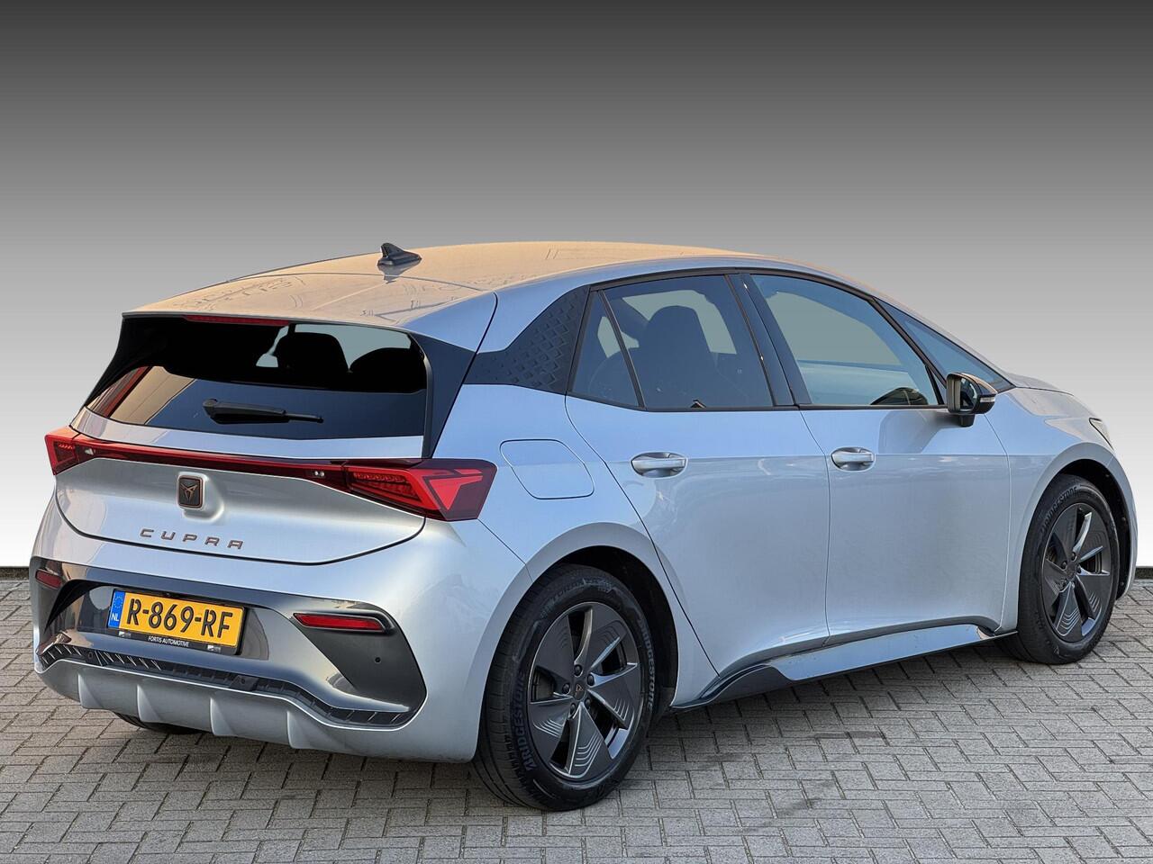 Cupra Born Business 62 kWh NL AUTO | CAMERA | CARPLAY |