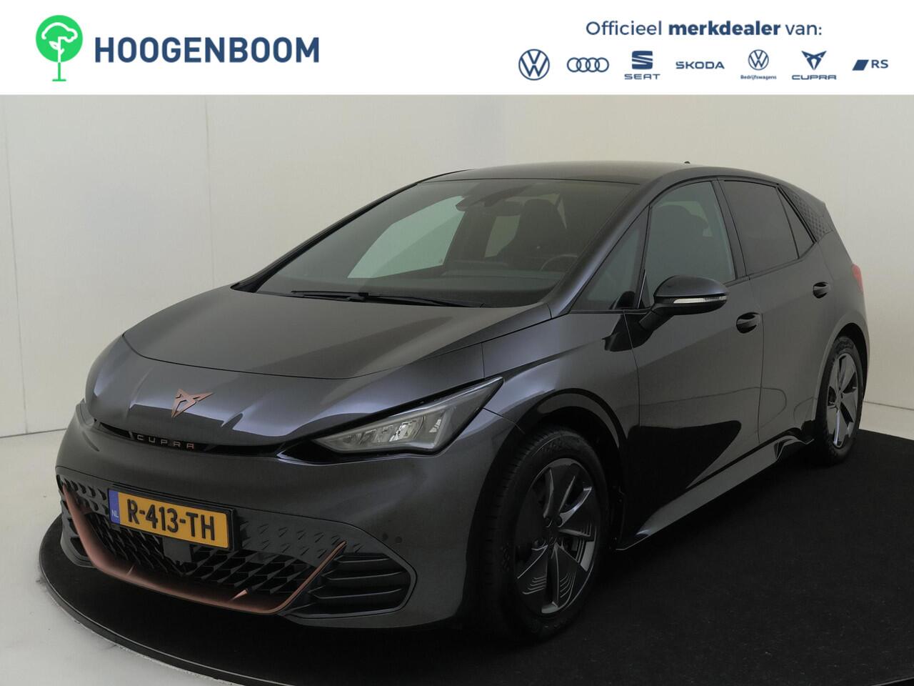 Cupra Born Essential 62 kWh | SoH 90%| CarPlay | Voorklimatisering | Sfeerverlichting | Elektrisch inklapbare buitenspiegels | Draadloze telefoonlader |