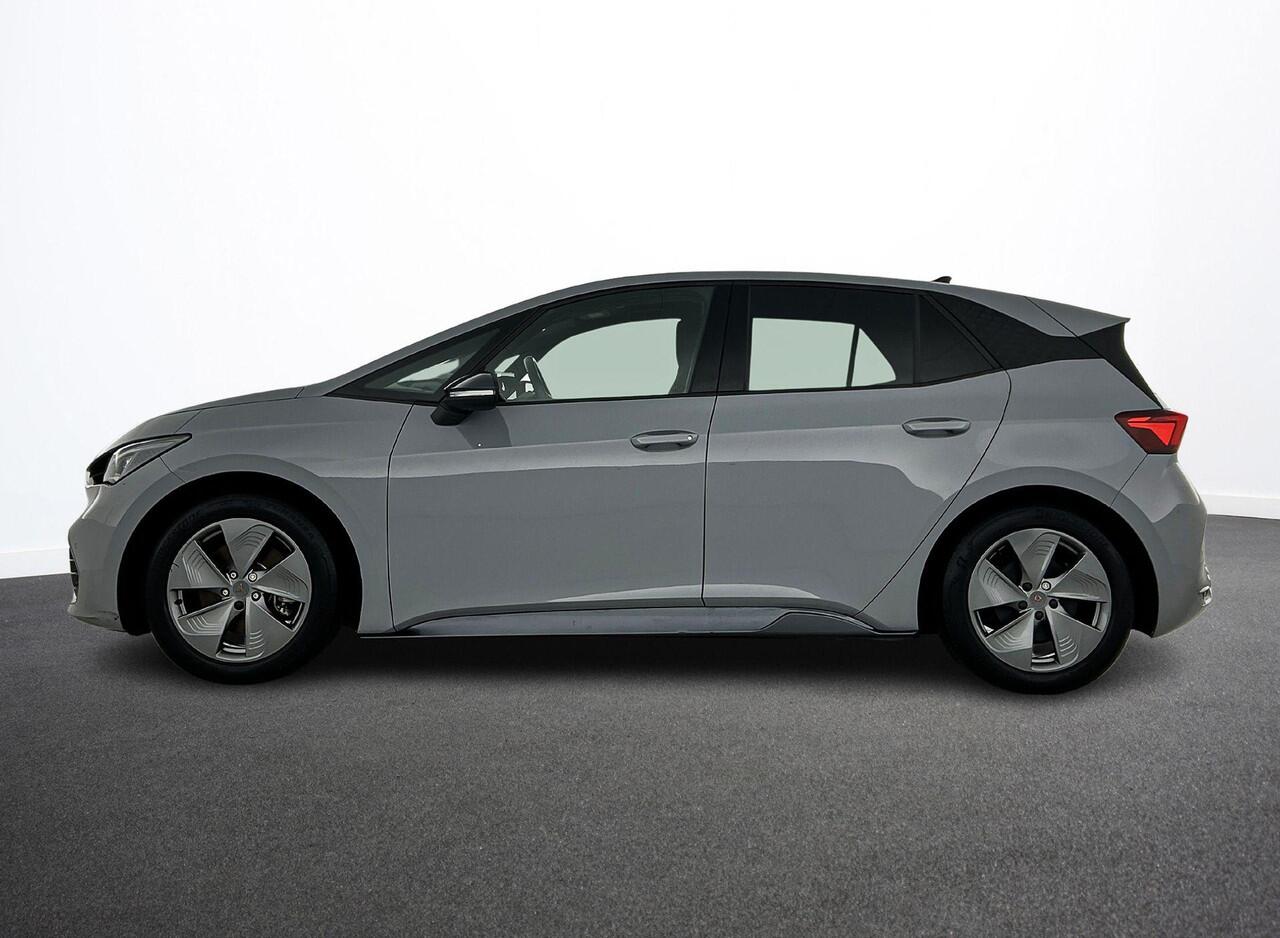 Cupra Born Business 62 kWh | Navigatie | Apple Carplay/Android Auto | Camera Parkeersensoren | Adaptive Cruise Control | Stuurverwarming | Full Led | Climate Control | Lichtmetalen Velgen