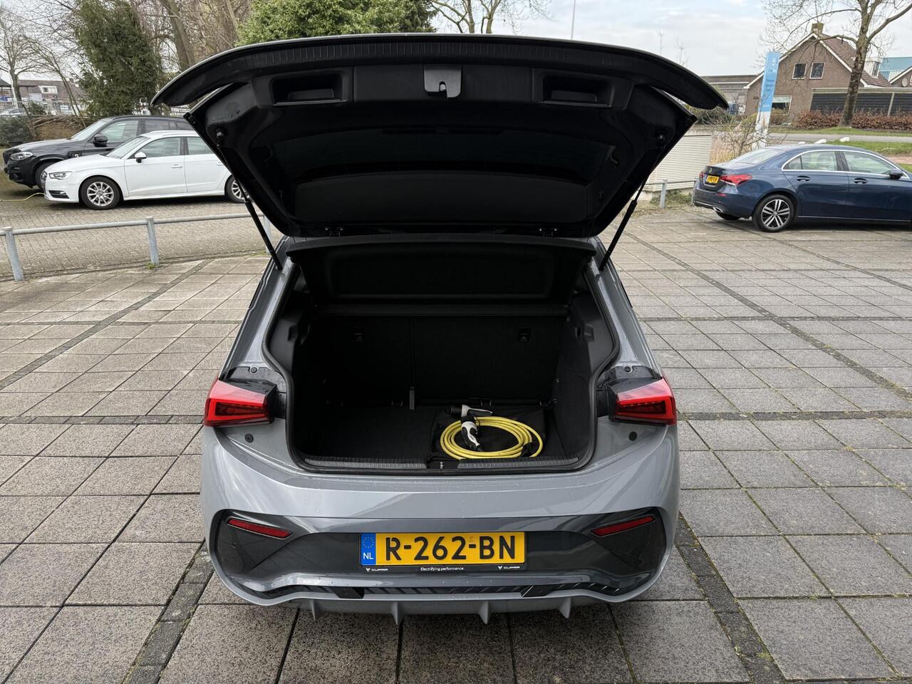 Cupra Born Aut. Essential Edition 62 kWh | SoH 91% | Navi | Apple CarPlay | ECC | PDC |