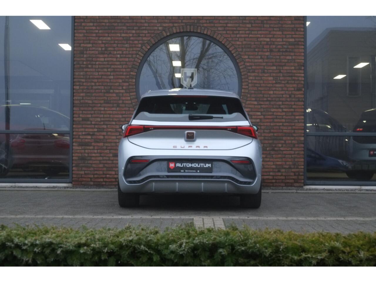 Cupra Born Adrenaline 82kWh 231pk Fabrieksgarantie tot 06-2027