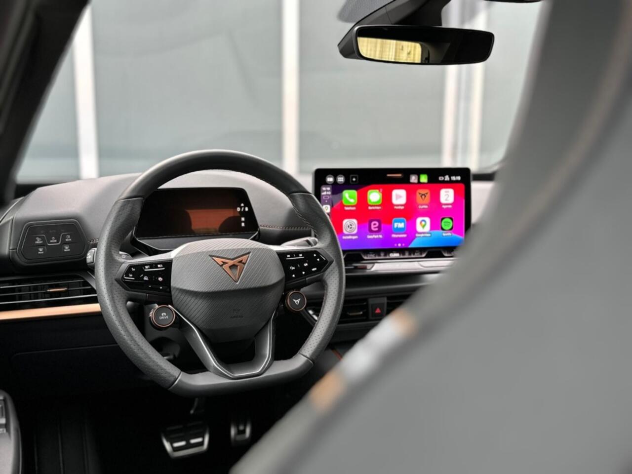 Cupra Born Essential Limited 63kWh / 231pk