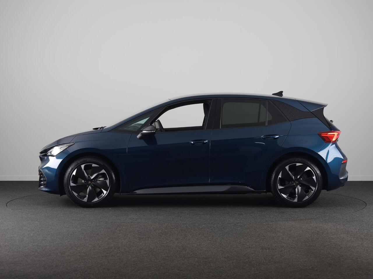 Cupra Born Business Limited 63 kWh 231PK | 19 Inch | Speciale kleur | Achteruitrijcamera | Stoelverwarming | Adaptieve Cruise Control |