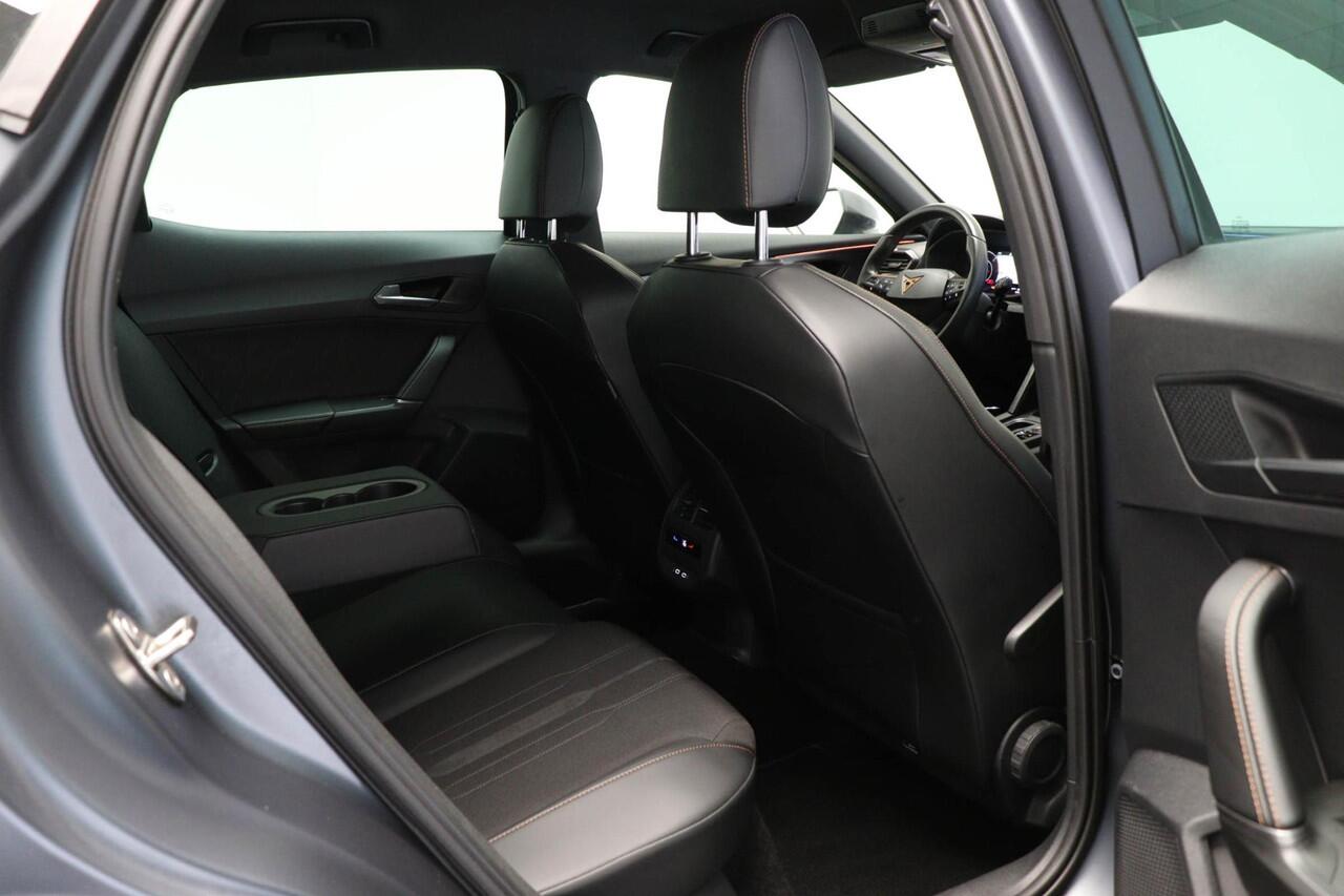 Cupra Formentor 1.4 e-Hybrid Performance | LED | DAB | STUURVERWARMING | CAMERA | 19"