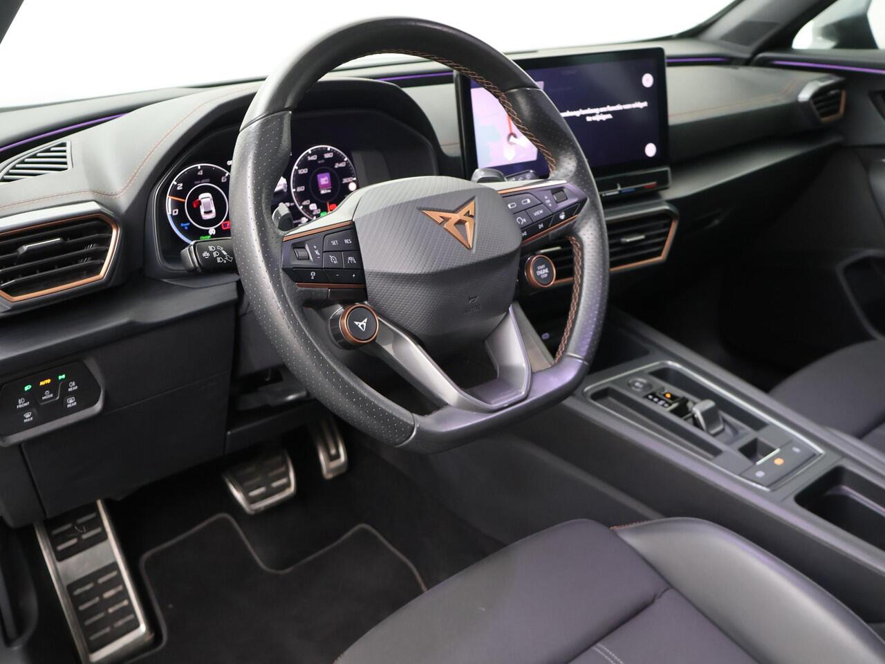 Cupra Formentor 1.4 e-Hybrid VZ Performance | 245 PK | SoH 94% | Panoramadak | Stoelverwarming | Elek. achterklep |