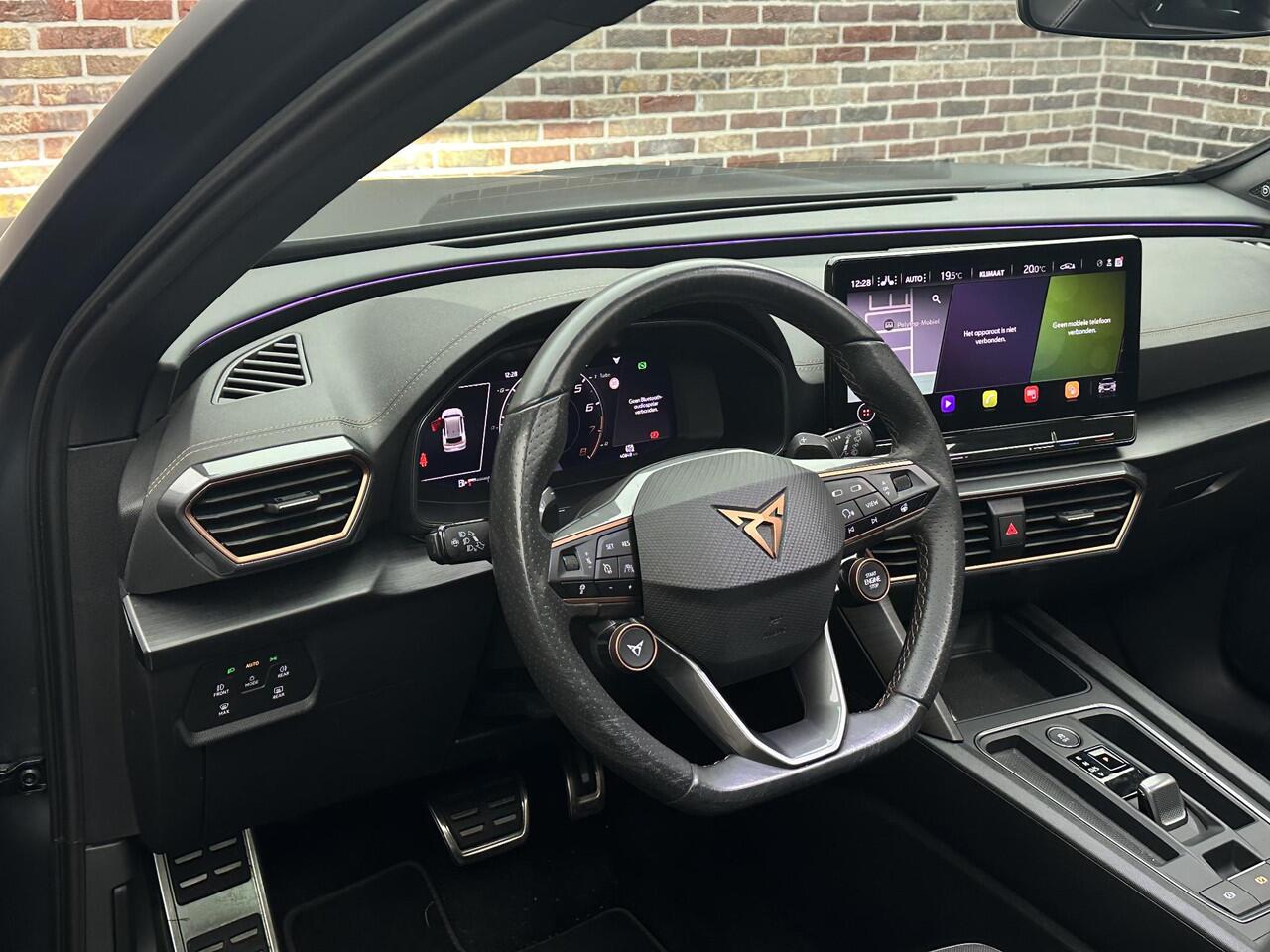 Cupra Formentor 2.0 TSI 4DRIVE Matt Panorama Virtual Memory