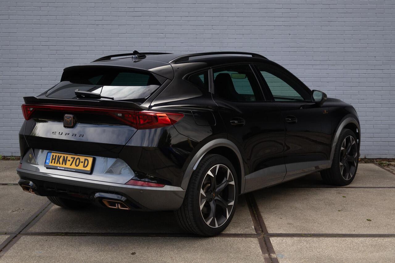 Cupra Formentor 1.4 e-Hybrid 245 pk|Performance|Boost|Carbon|Copper Black!|