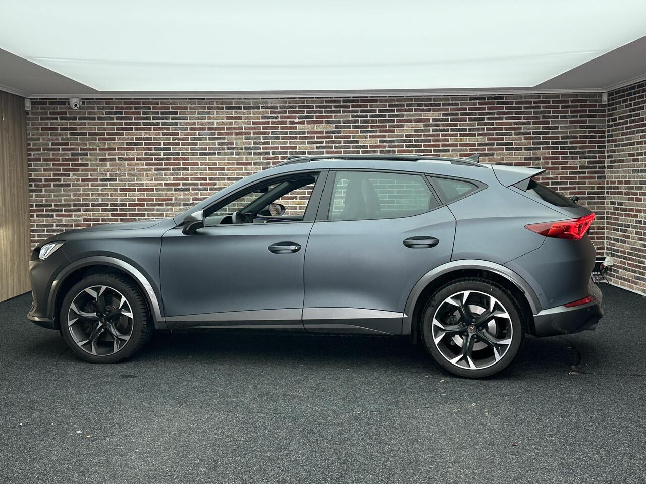 Cupra Formentor 2.0 TSI 4DRIVE Matt Panorama Virtual Memory Beats audio