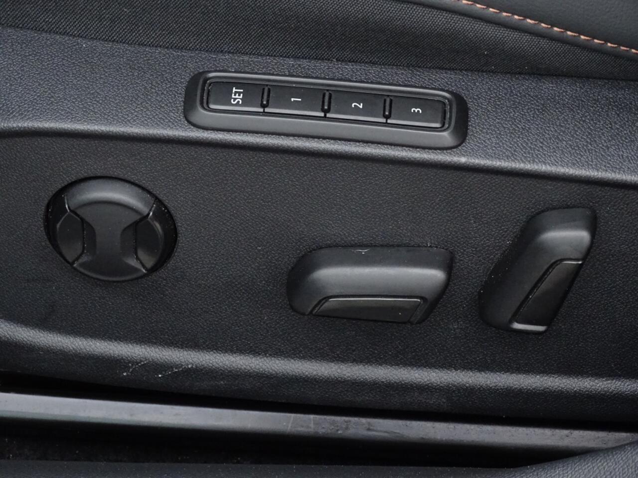 Cupra Formentor Panoramadak Leer memory Priority e-Hybrid