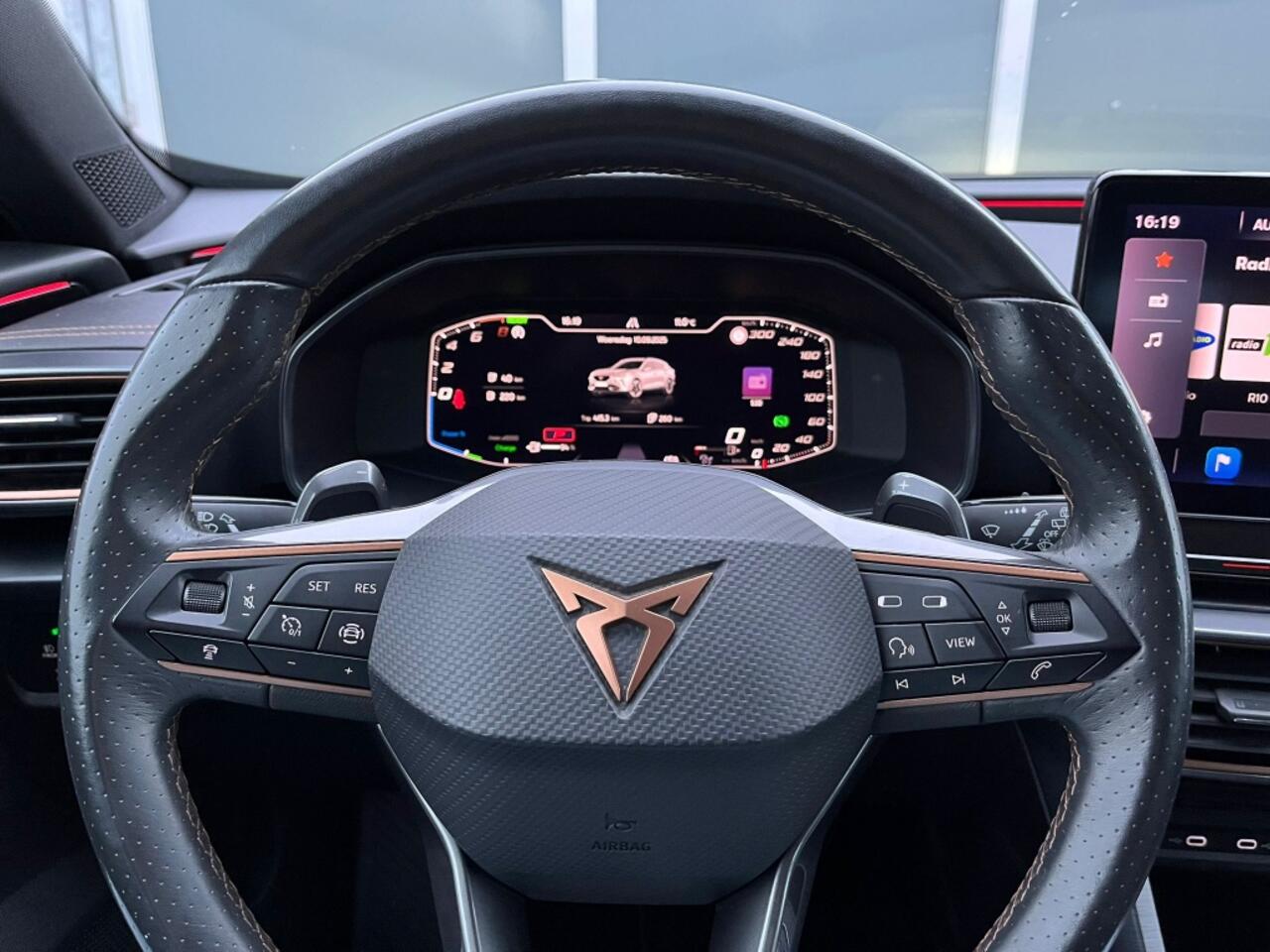 Cupra Formentor 1.4 e-Hybrid 204pk | ACC | Camera | Lane assist | Winter pakket