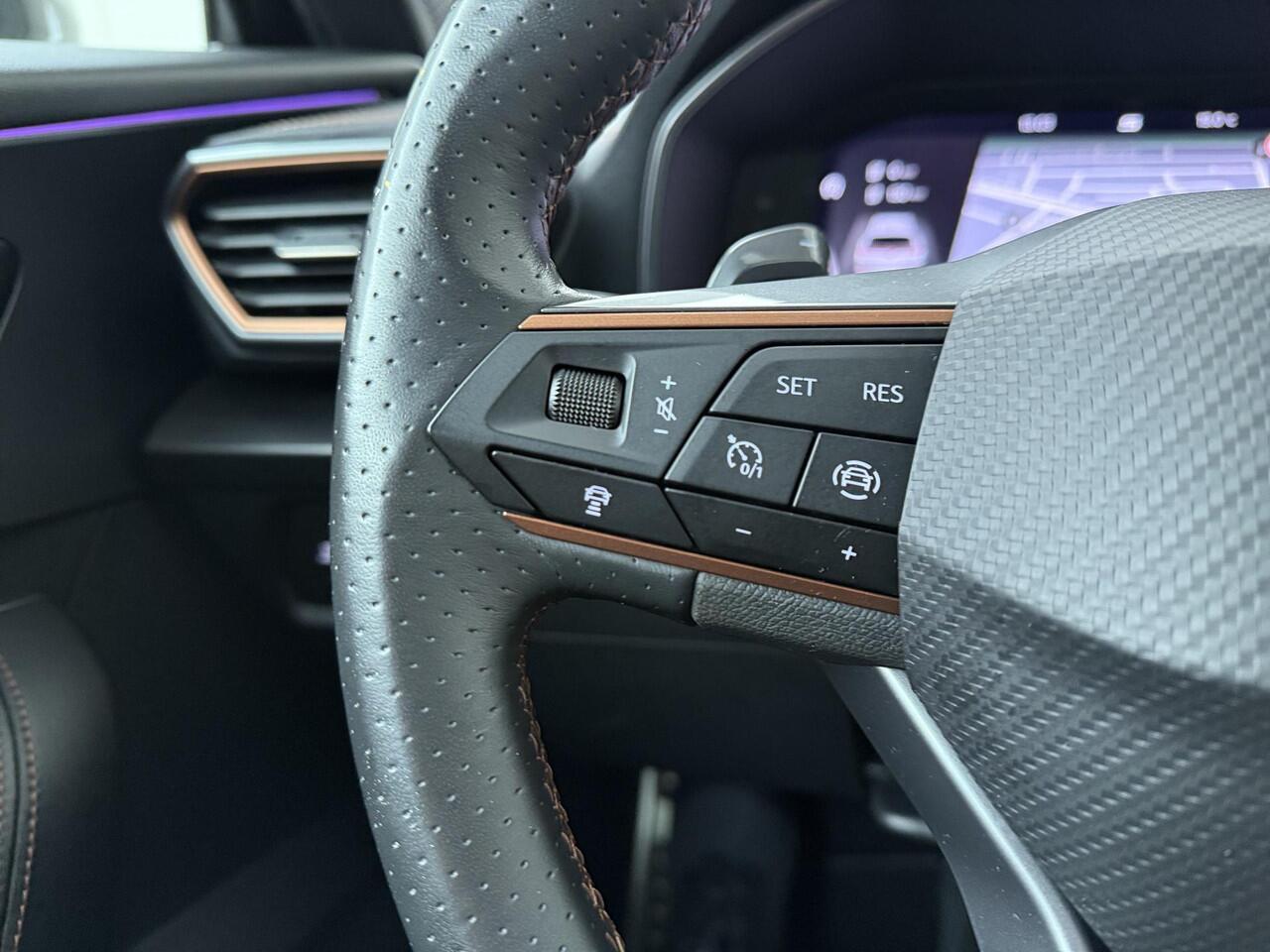 Cupra Formentor 1.4 e-Hybrid VZ | 245 PK | SoH 99% | Matrix LED koplampen | Dode hoek detectie | Climate control | Adaptive cruise control |