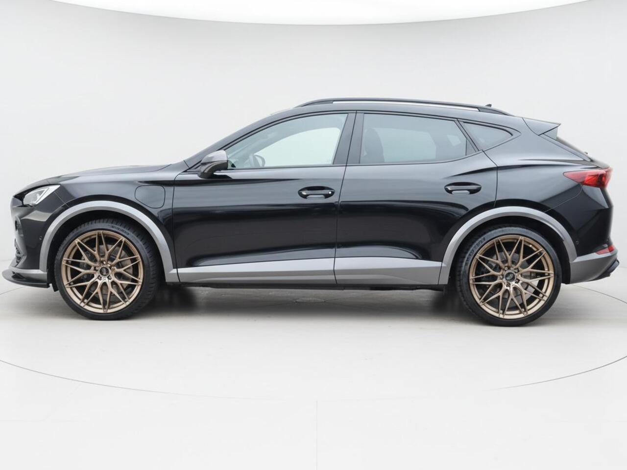 Cupra Formentor 1.4 e-Hybrid Performance | Clima | Adapt. Cruise | Multimedia/Navi| Halfleder | PDC + Camera | Trekhaak |