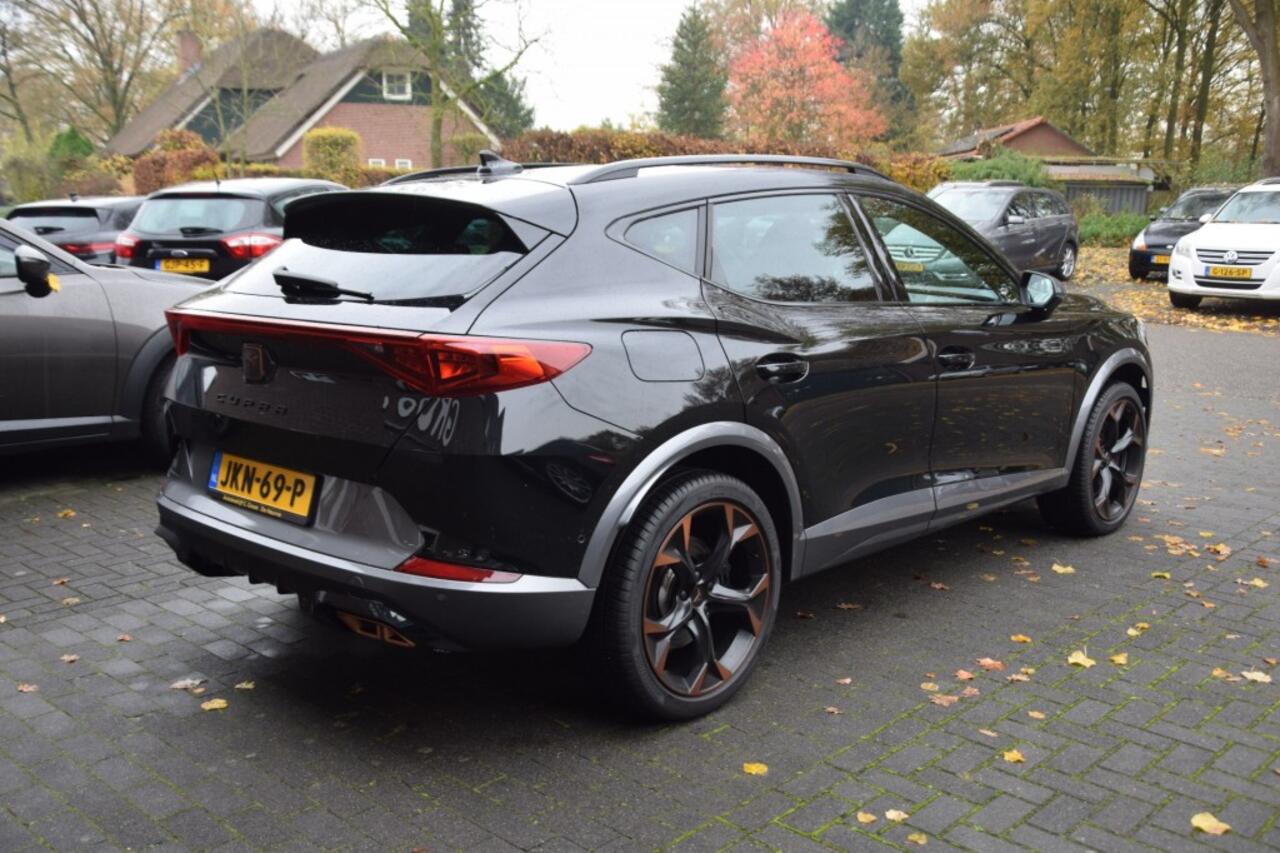 Cupra Formentor 1.4 E-HYBRID 225PK! VZ COPPER EDITION!