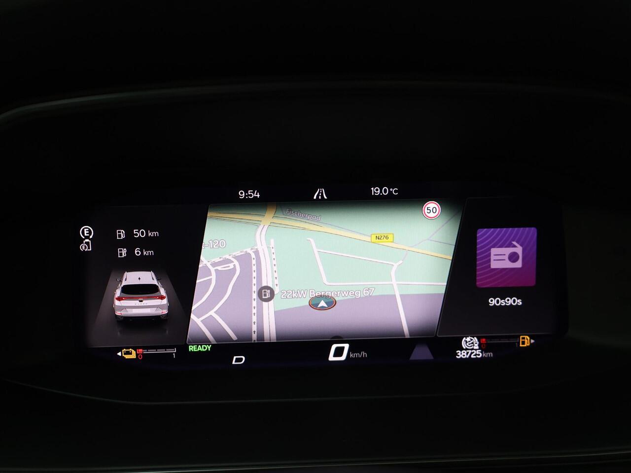 Cupra Formentor 1.4 e-Hybrid VZ Performance | 204 PK | SoH 91% | Trekhaak wegklapbaar | Panoramadak | 19" LM velgen | Achteruitrijcamera |